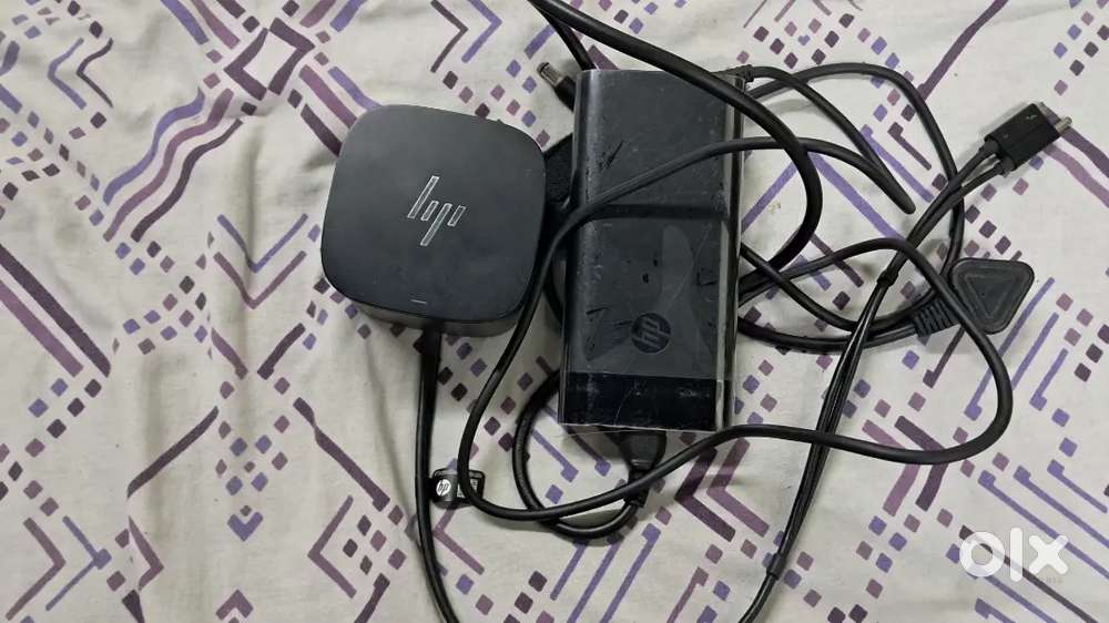 Docking Station HP at 2.5k (negotiable)