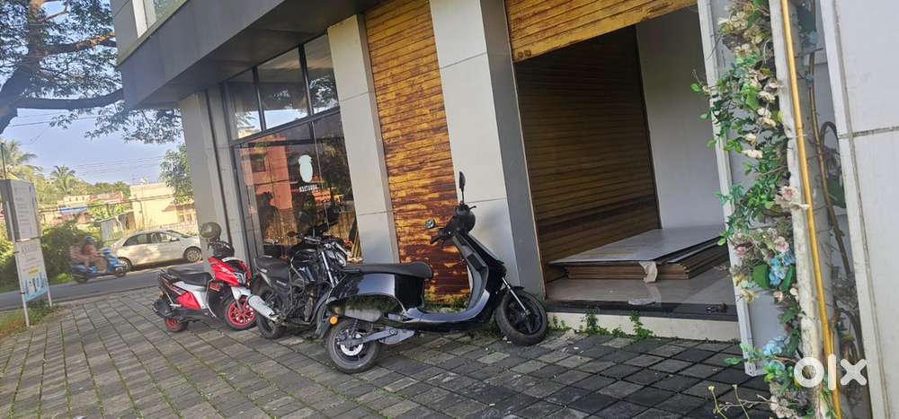 Groundfloor 200sqarefeet