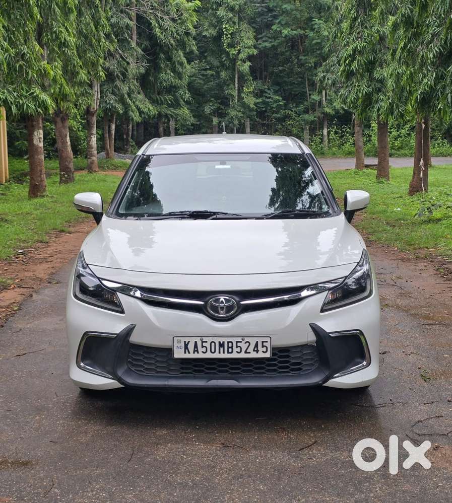 Toyota Glanza, 2022, Petrol