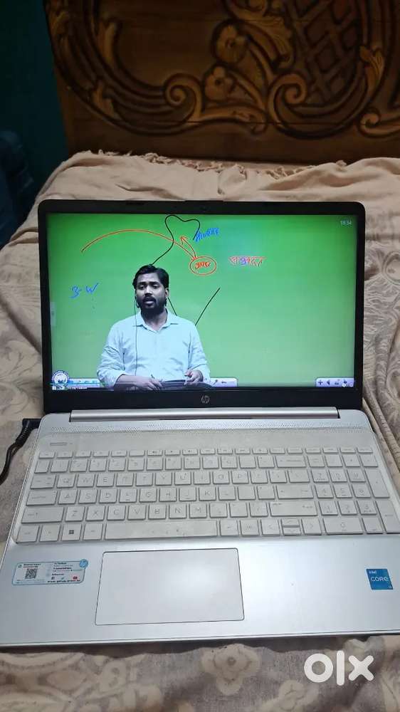 New laptop  1year old