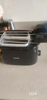 2 in 1 - Toaster and Sandwichmaker (6 months old) Works Perfectly.