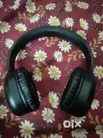 A Zebronics headphones