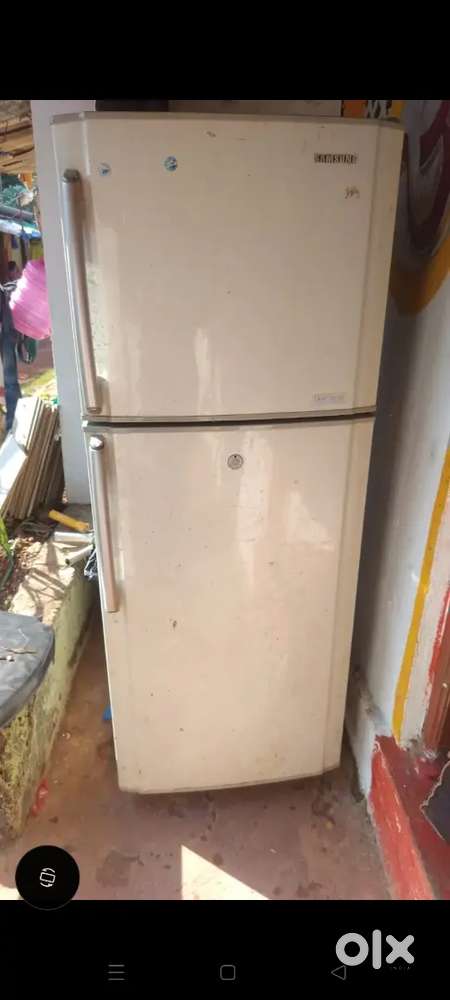SAMSUNG REFRIGERATOR DOUBLE DOOR (290L)