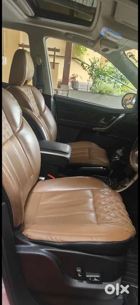 2018 model XUV 500 full-option in pristine condition