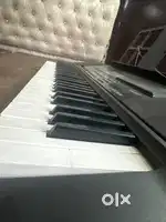 Casio CR-X870IN piano