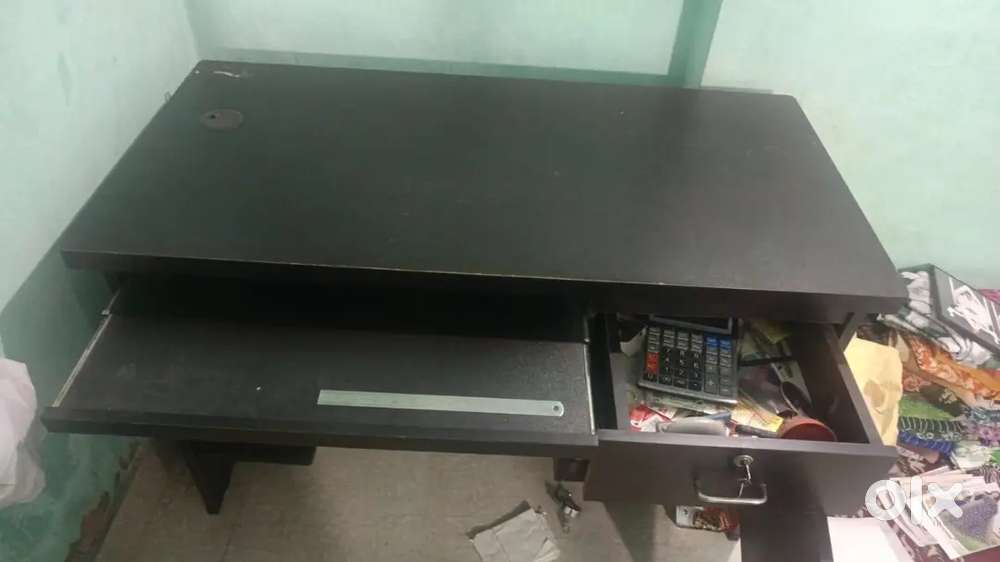 Table case