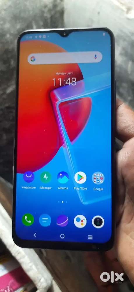 Vivo 2030,ram 8/128gb,bill charger mobile,14 month hua h