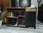 Computer table