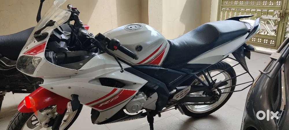 Well maintained allost like new Yamaha R15