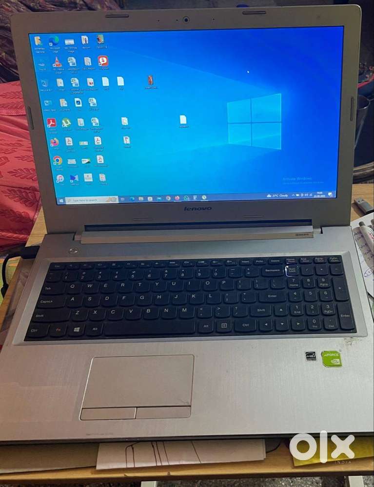 Lenovo Laptop