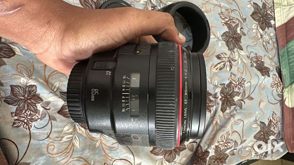 85mm lens 1.2