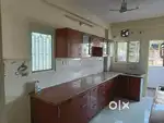 किराए पर देना है :- 4 BHK फ्लैट सेमी फर्निश्ड कोलार रोड भोपाल