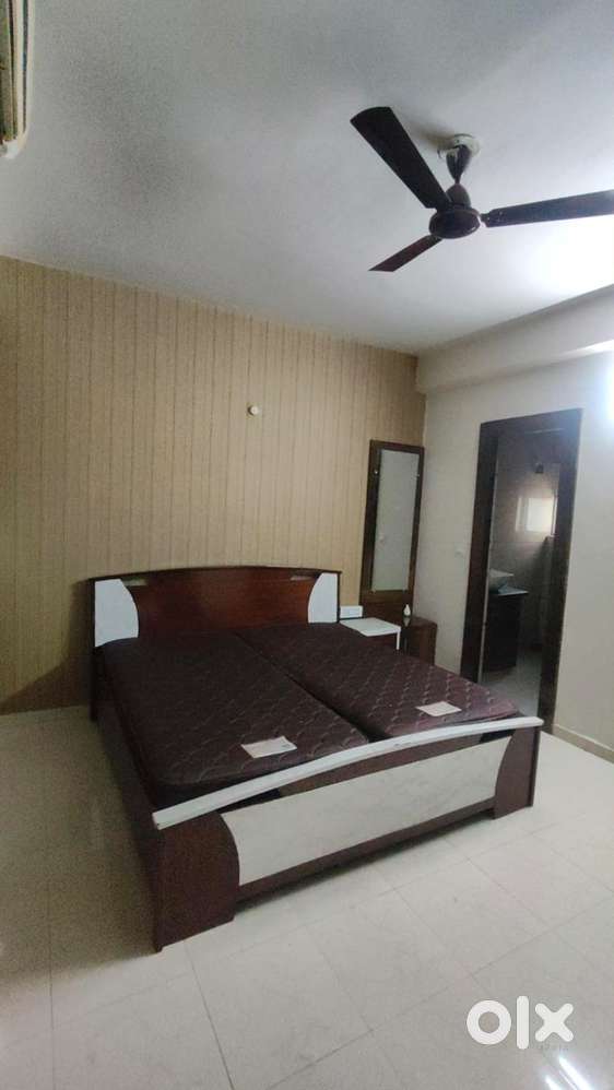 Urgently want to give on rent