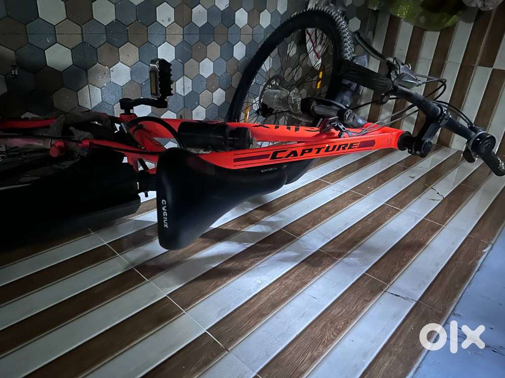 UP FOR SALE : WELL MAINTAINED SPORT BIKE