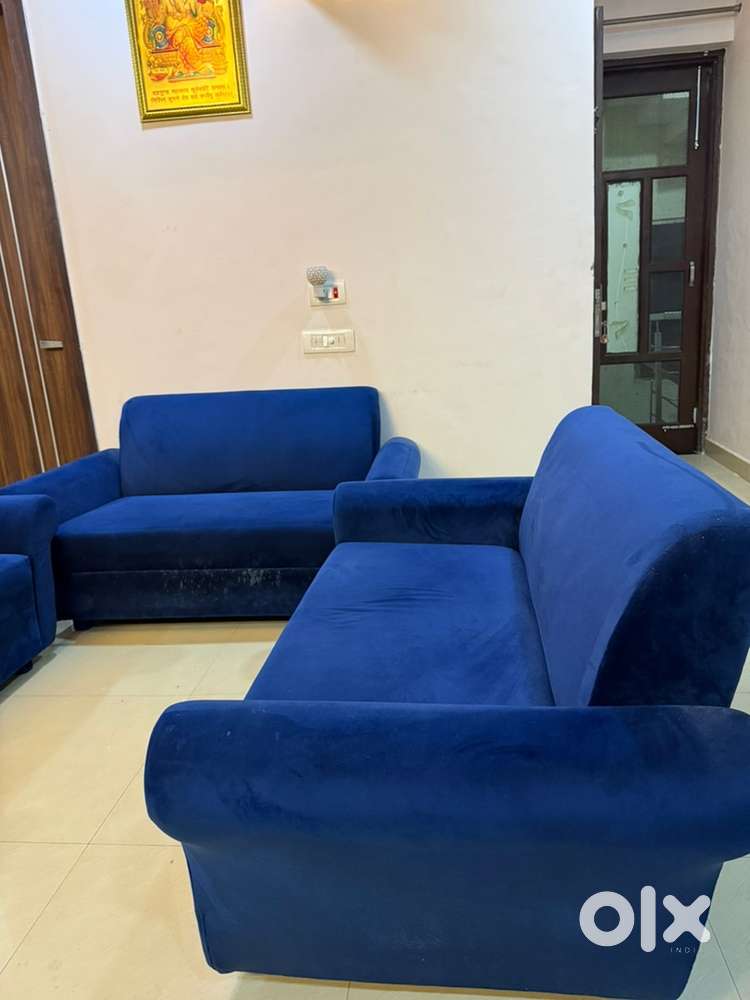 6 seater sofa in brand new condition