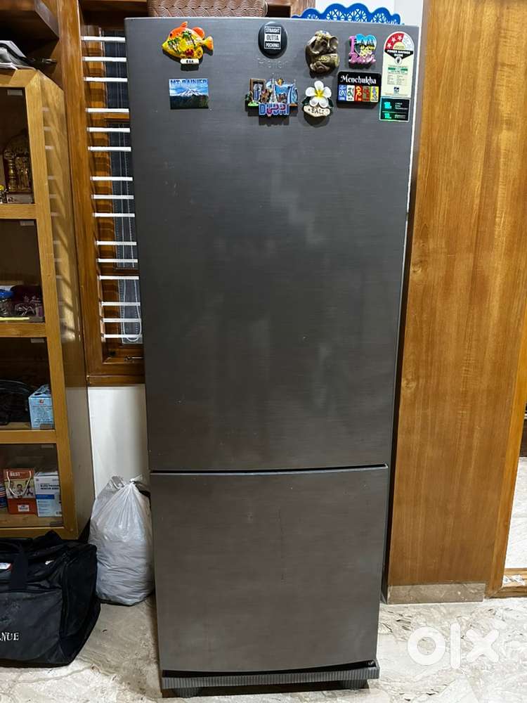 Haier double door fridge 300 ltrs