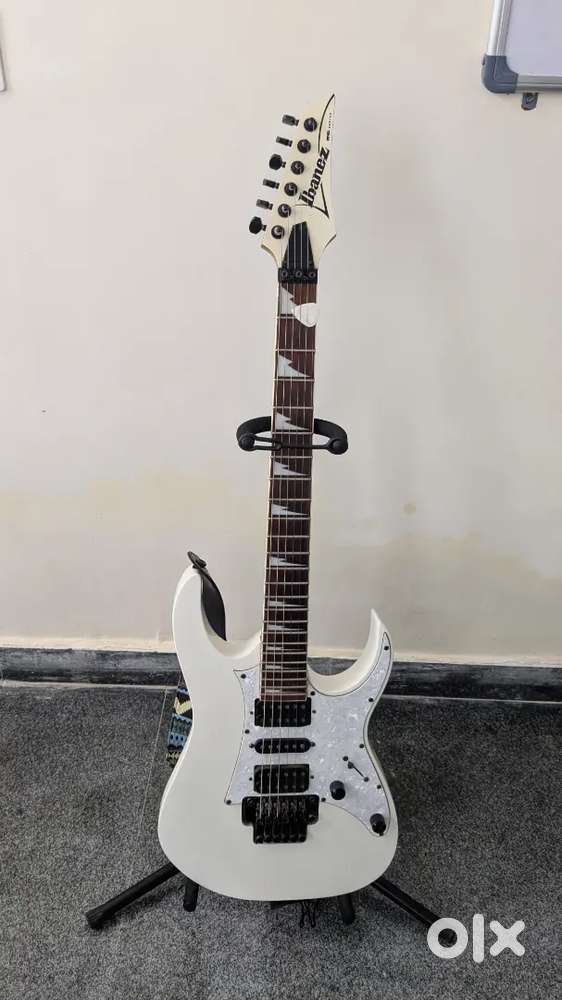 Good condition Ibanez RG 350 DXZ electric guitar