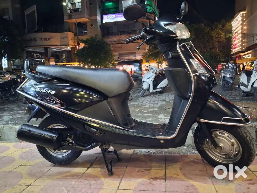 Pleasure 2012 model in top condition