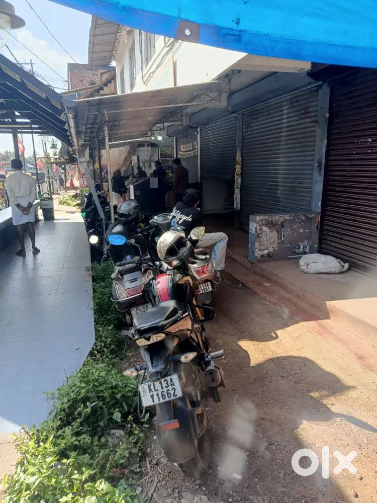 Peralassery  Rent - Shop Near Bus Stop  ബസ്‌സ്റ്റോപ്പിന് സമീപം ഷോപ്പ്