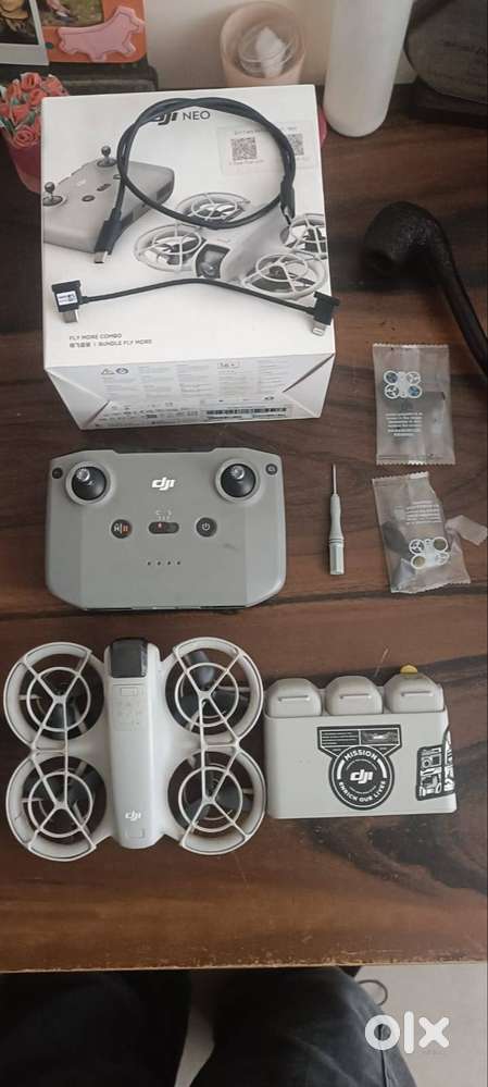 DJI NEO FLY MORE COMBO