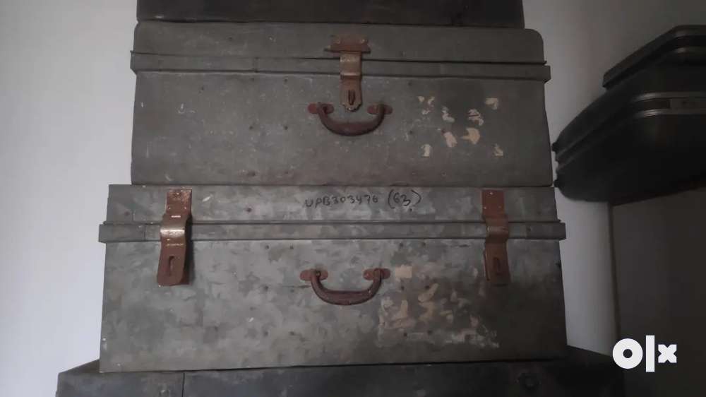 Iron trunks for sale