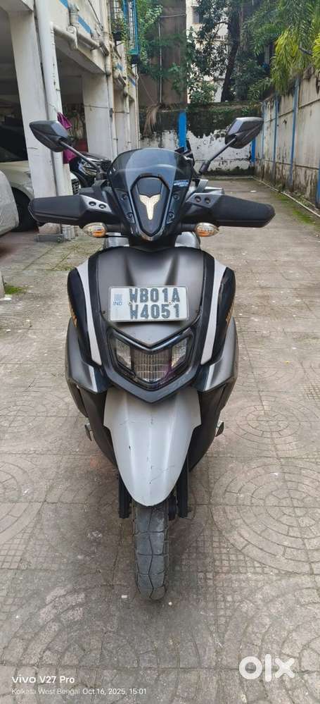 Yahama Ray ZR 125