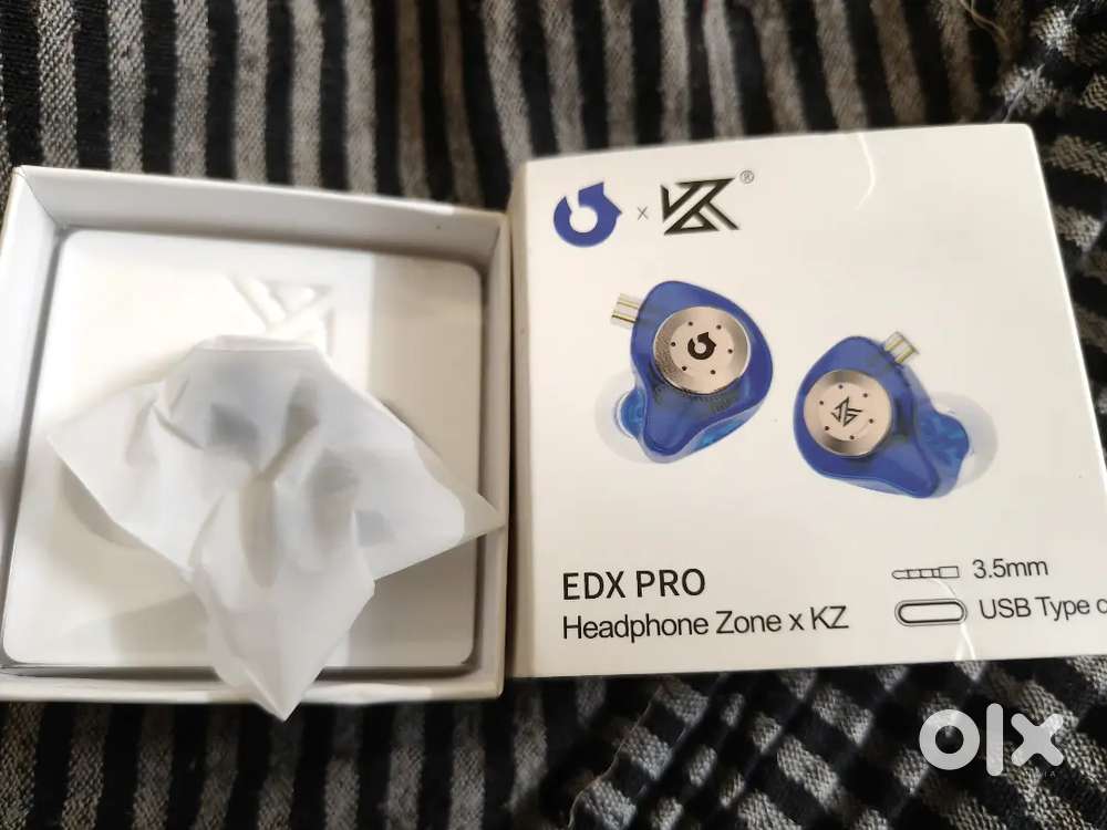 KZ EDX PRO IEM FOR GAMING AND MUSIC 10 DAYS OLD UNDER WARRANTY
