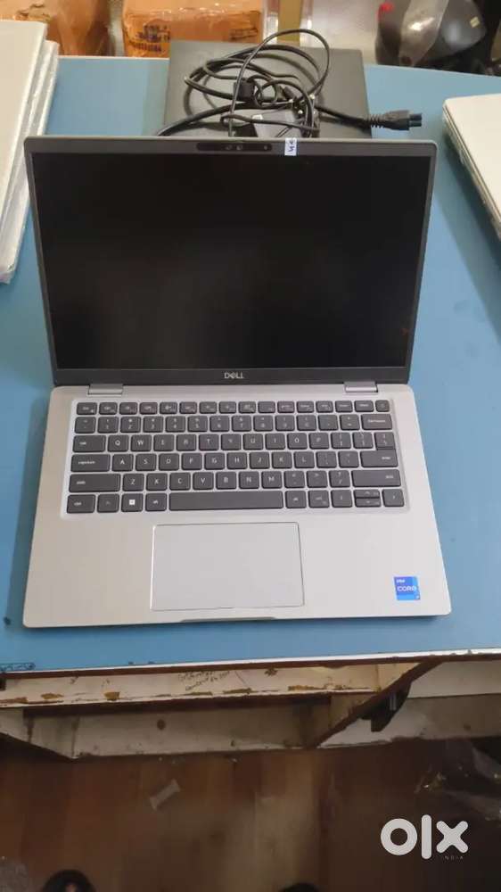 *Dell Latitude 7430*
Metal Body
I7 12 th gen 
512 GB SSD
16 GB Ram*