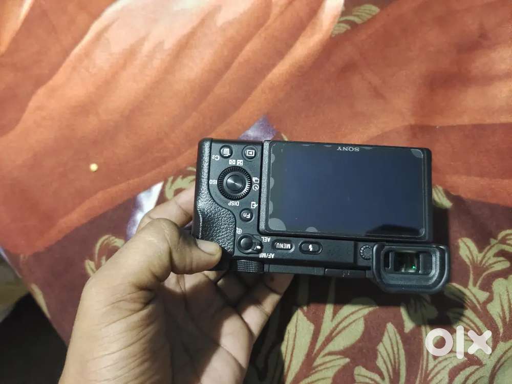 Sony New Alpha ILCE-6400K