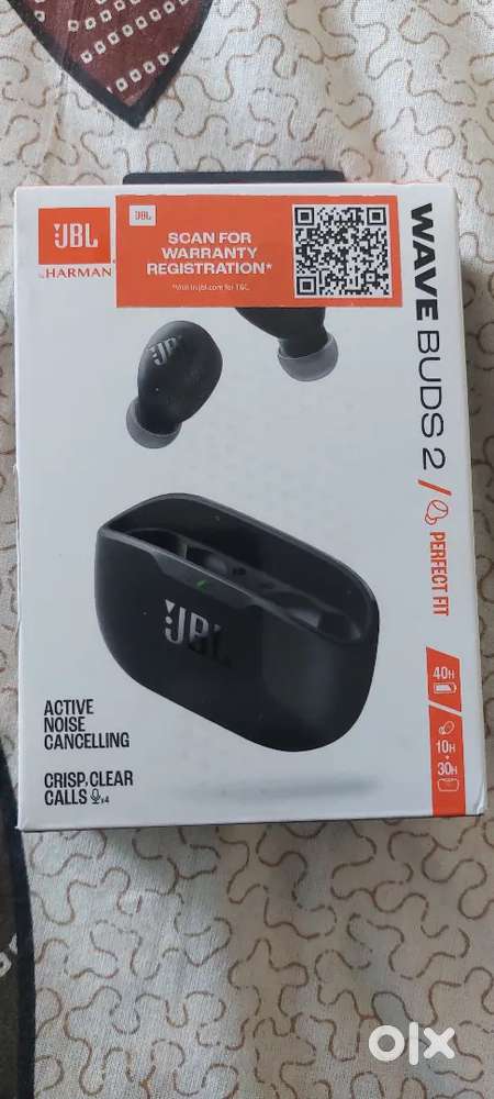 JBL Ear Buds