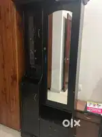 Dressing table with mirror and storage
