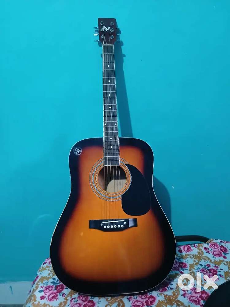 custom brand guitar very good condition guitar
