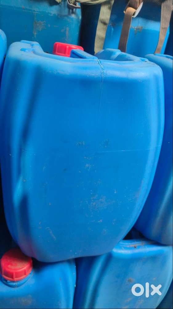 Used Plastic Containers (TINS) for Sale