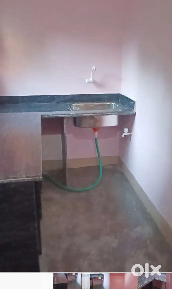 We want to rent out our house.