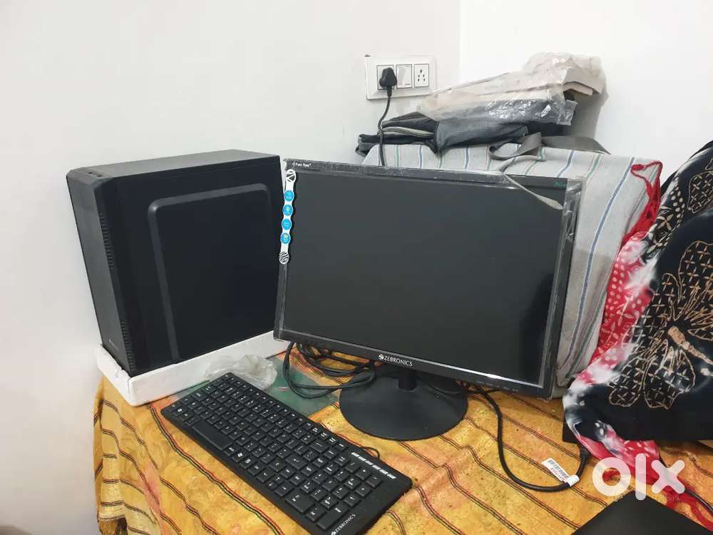 computer destop zebronics new bilkul