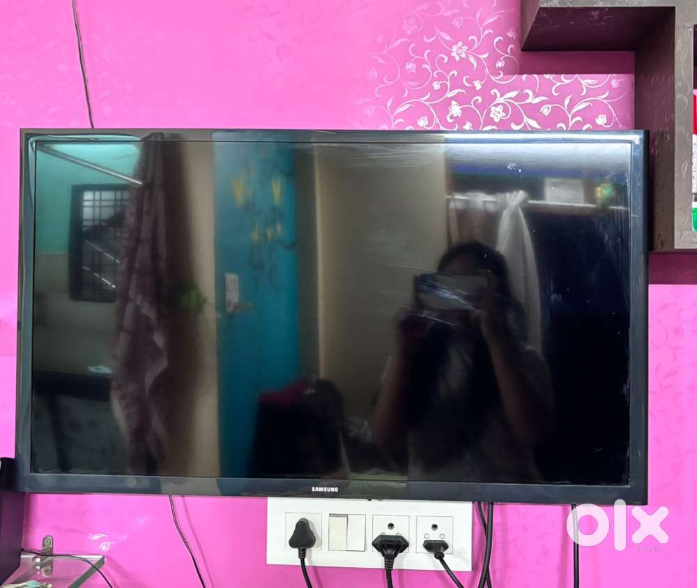T.v Good condition
