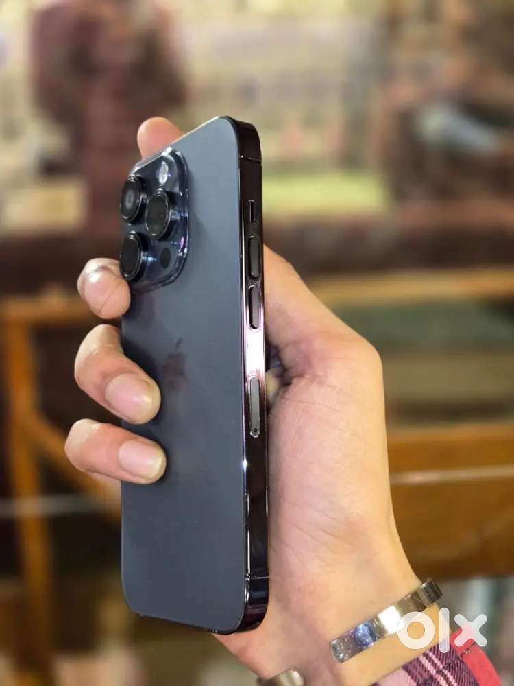 MINT CONDITION , I phone 14 pro, storage 128 gb ,unbeatable price