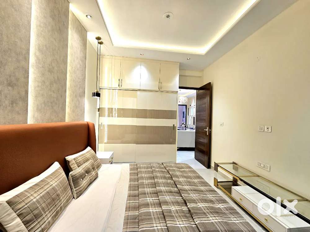 Ultra Modern 3 BHK Falt With Lift Available with Crossed Ventilation
