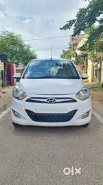 Hyundai i10 Sportz 1.1L, 2016, Petrol