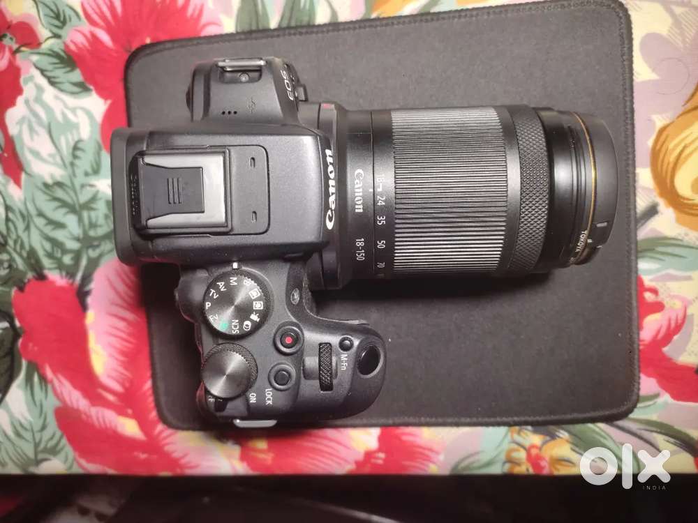 EOS R10 WITH 18-150 LENS MINT CONDITION WITH ORIGINAL BOX & CHARGER