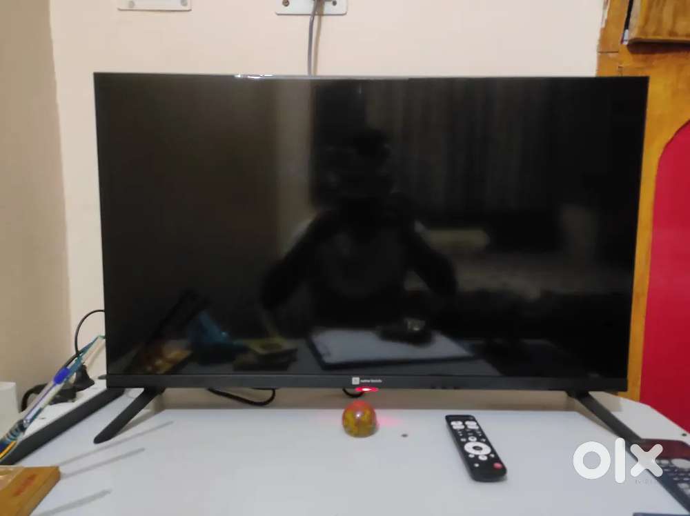 Realme qled tv 32 inch 3 days old