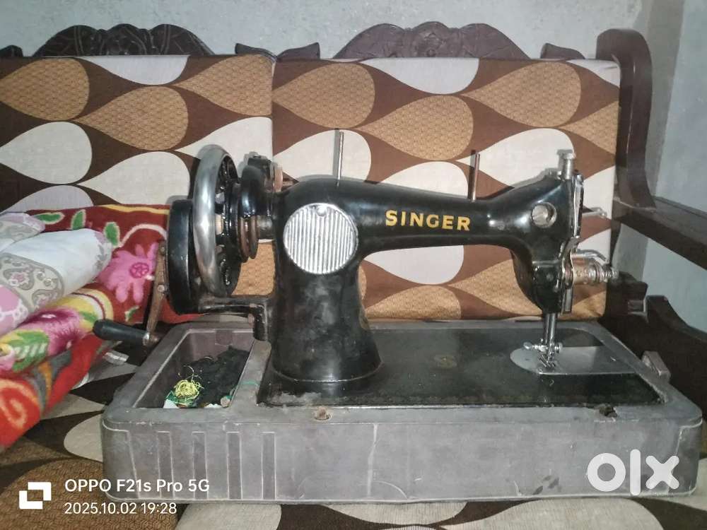Singer sewing machine