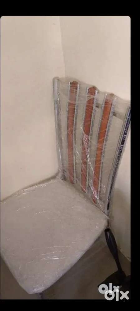 Steel Dining table with 6 chair