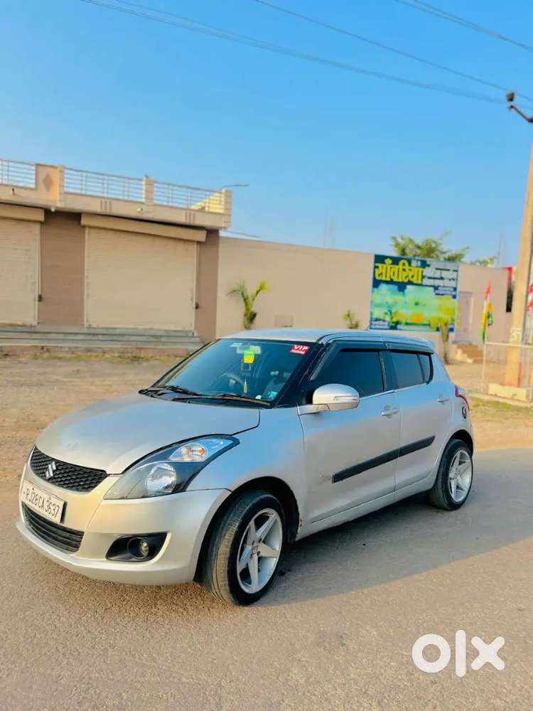 Maruti Suzuki Swift 2013 Diesel 158968 Km Driven