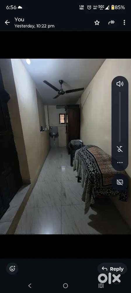 Room' available for rent 24 hr electricity water good society