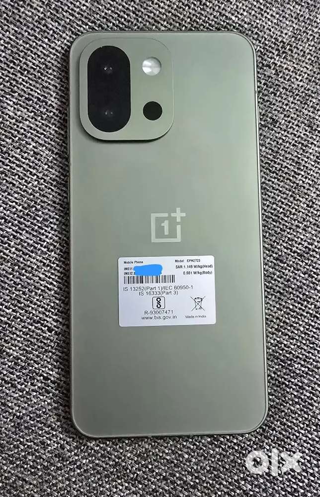 Oneplus 13s12GB 512GB, green silk.
