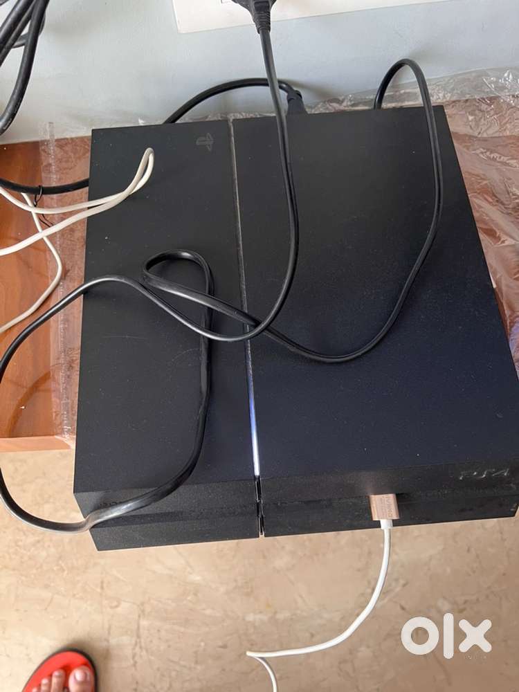 PS4 1TB 9 games installed