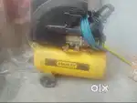 Air Compressor with Gun