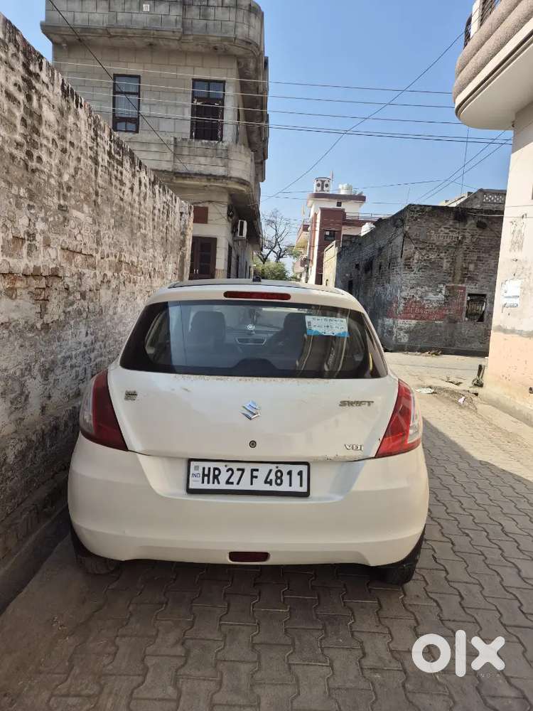 Maruti Suzuki Swift 2016
