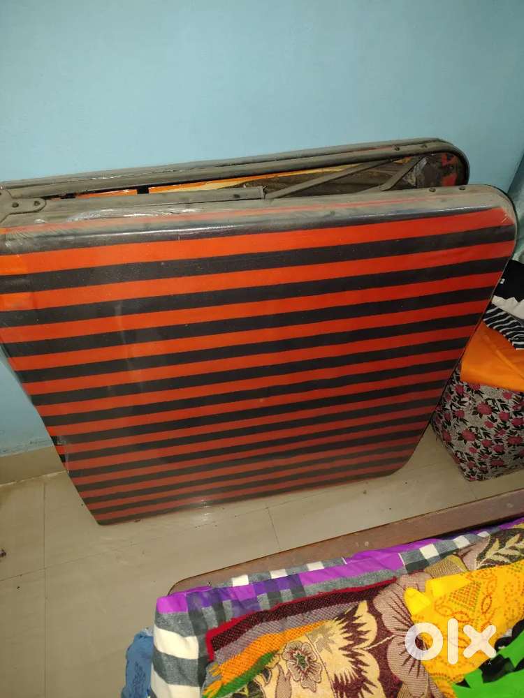 PREMIUM SINGLE FOLDABLE  BED - 2QTY.